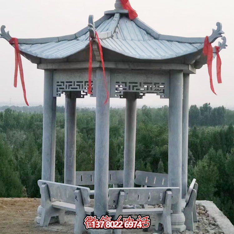 精致大理石雕涼亭，讓您在公園乘涼休息