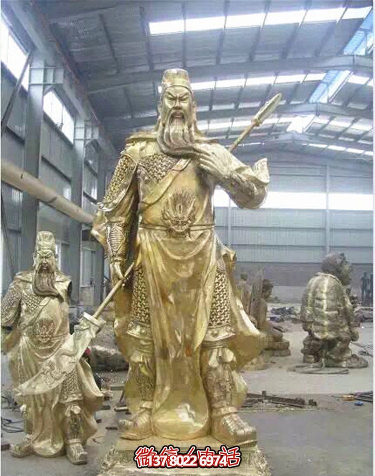 關公鎏金雕塑，讓企業(yè)招財更加順利