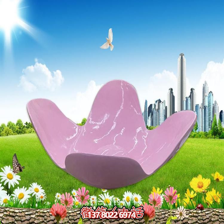 經(jīng)典玻璃鋼雕塑，美化室外景觀