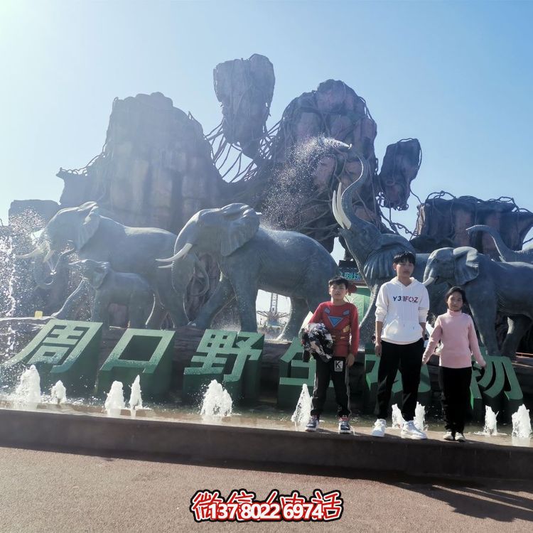 美麗的戶外玻璃鋼雕塑，引領(lǐng)景觀主題